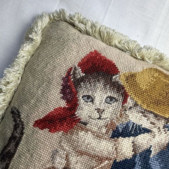 Vintage Needlepoint Work Dressed Up Dancing Cat Couple Pillow/Cushion 14" - Picture 5 of 9